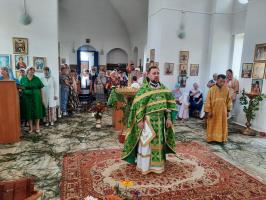 Богослужение в праздник Святой Троицы в Зайцевке
