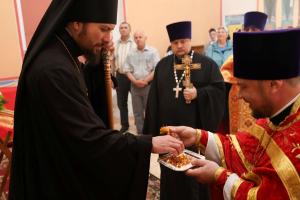 Архиерейское богослужение в Покровском храме с. Осиковка