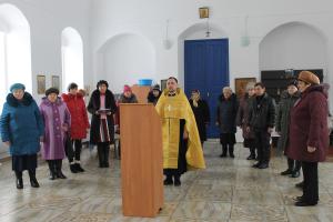 Молебен и панихида в Успенском храме с. Зайцевка